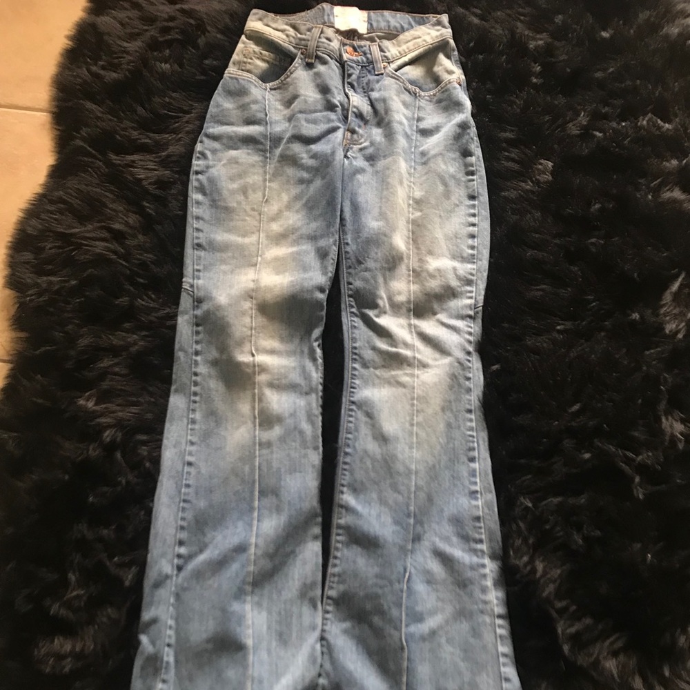 Revice Venus flares size 27